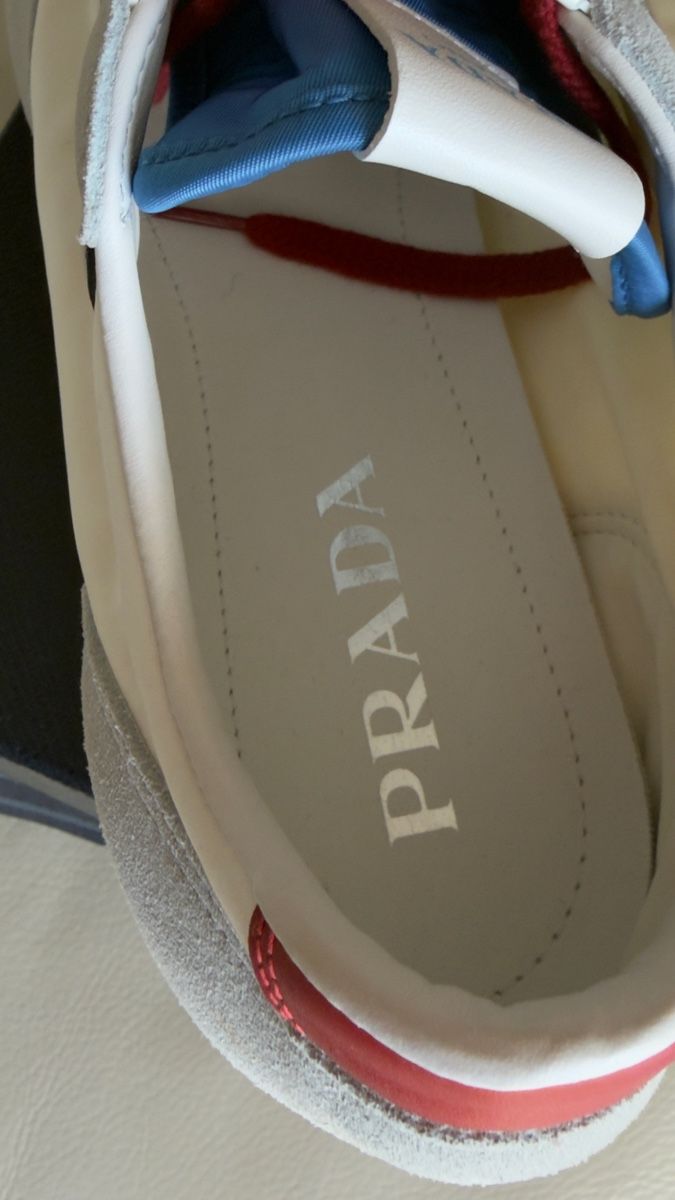 Prada Chaussures hommes: PRADA Sneaker Gr. 8 – Neuf avec emballage d'origine à Lachen SZ par HelvetiaLuxury 5